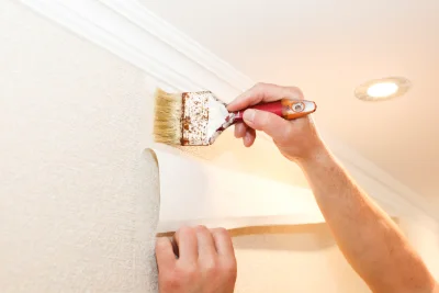 Pose de papier peint à Petersbach — revêtements muraux et toiles de verre